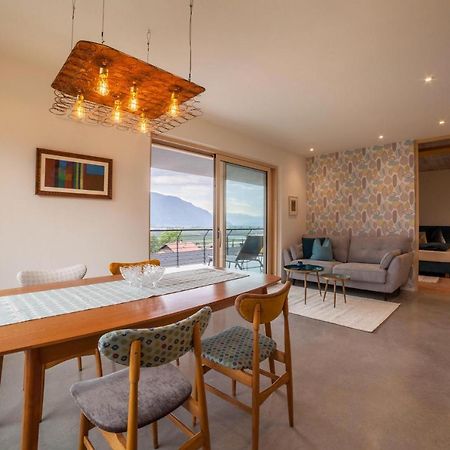 Apartment Das Eckige Cermes Bagian luar foto