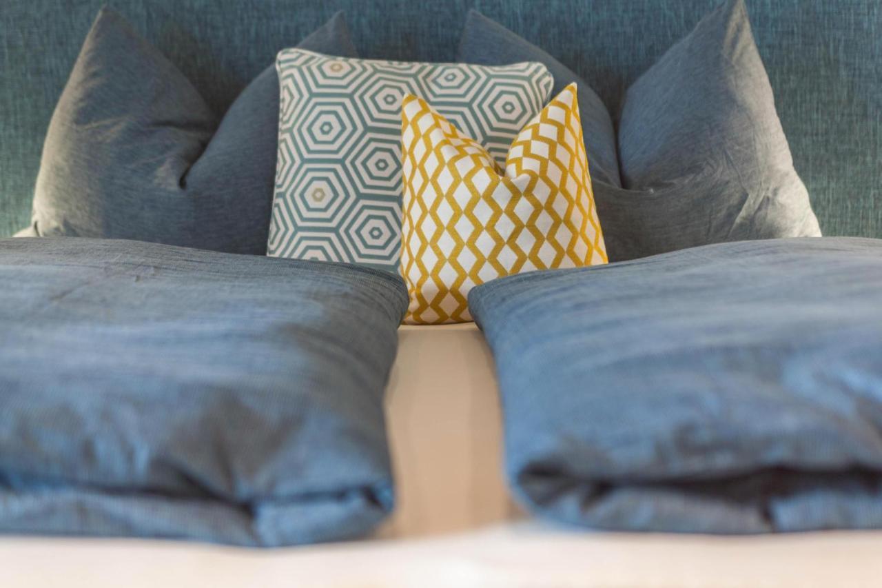 Apartment Das Eckige Cermes Bagian luar foto